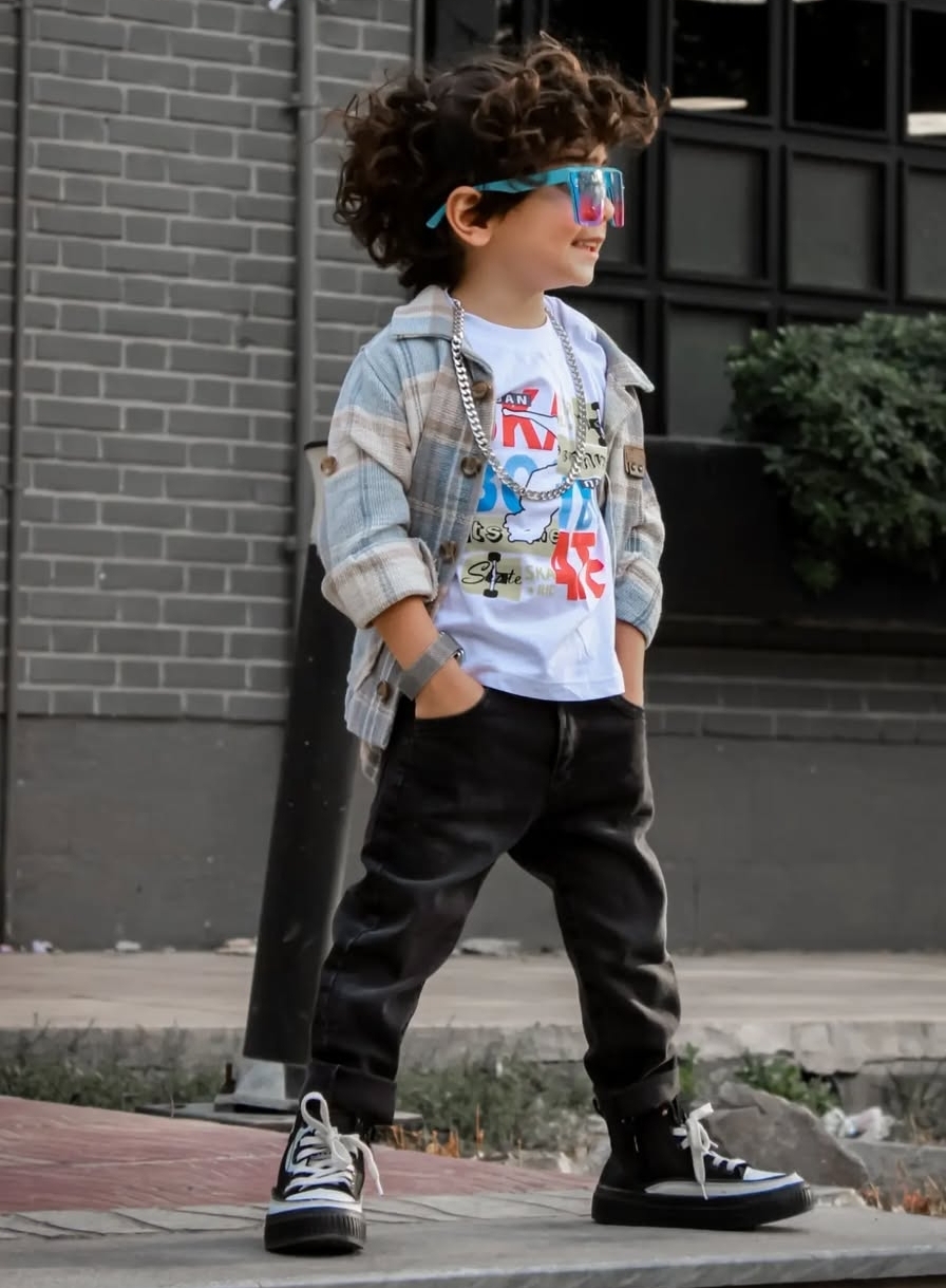 ست سه تیکه پسرانه کت و شلوار و تیشرت